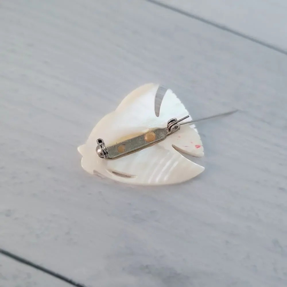 Vintage Brooch - Carved Mother of Pearl Fish Brooch